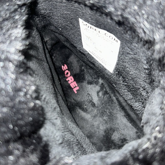 SOREL Women’s Tivoli II Boot (Black/Pink) - Picture 13 of 14